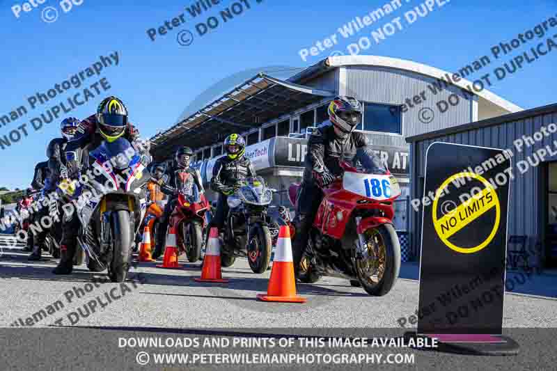 Laguna Seca;event digital images;motorbikes;no limits;peter wileman photography;trackday;trackday digital images